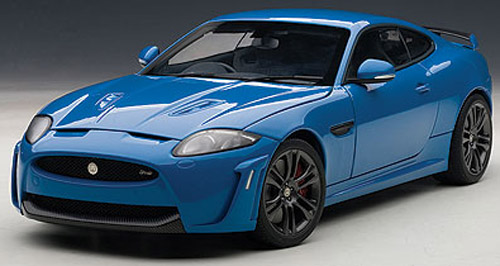 Jaguar XKR-S Coupe 2011 blau 1:18 Jaguar XKR-S Coupe 2011 blau 1:18
