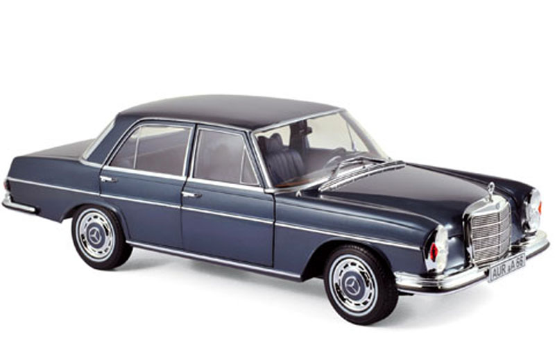 Mercedes Benz W108 Limousine 280 SE 1968 blau metallik 1:18 Mercedes Benz W108 Limousine 280 SE 1968 blau metallik 1:18