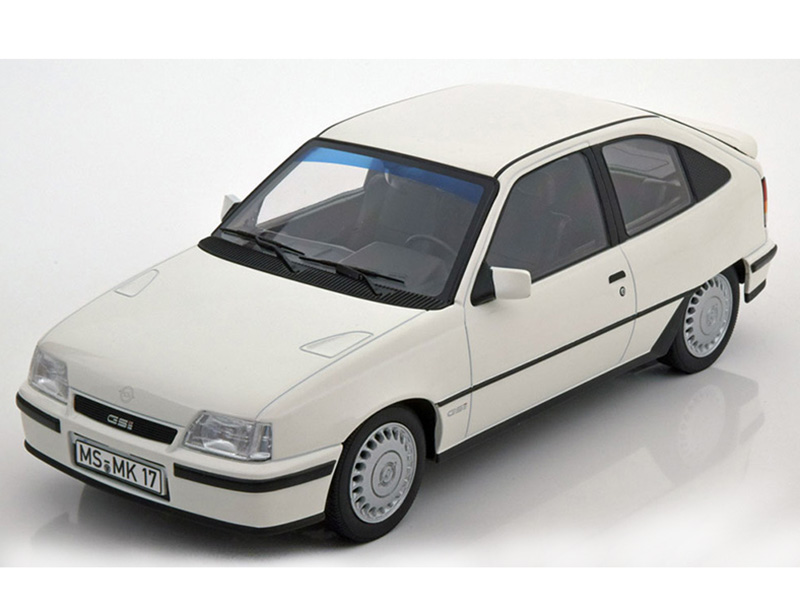 Opel Kadett E GSi 1987 weiss 1:18 Opel Kadett E GSi 1987 weiss 1:18