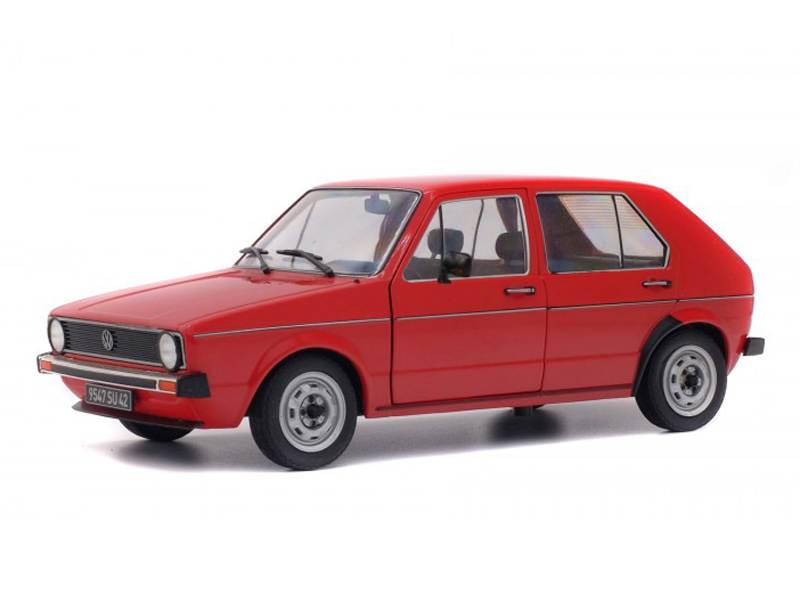 VW Golf I Golf 1 Limousine 4-türig CL 1983 rot 1:18 VW Golf I Golf 1 Limousine 4-türig CL 1983 rot 1:18