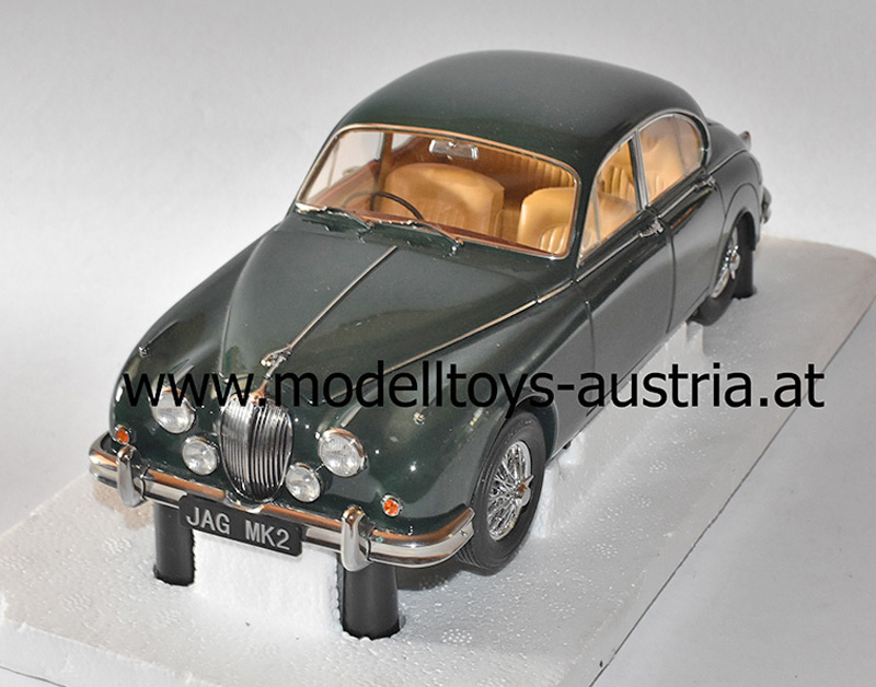 Jaguar Mk2 RHD British Racing grün 1:18 Model-Icons Jaguar Mk2 RHD British Racing grün 1:18 Model-Icons