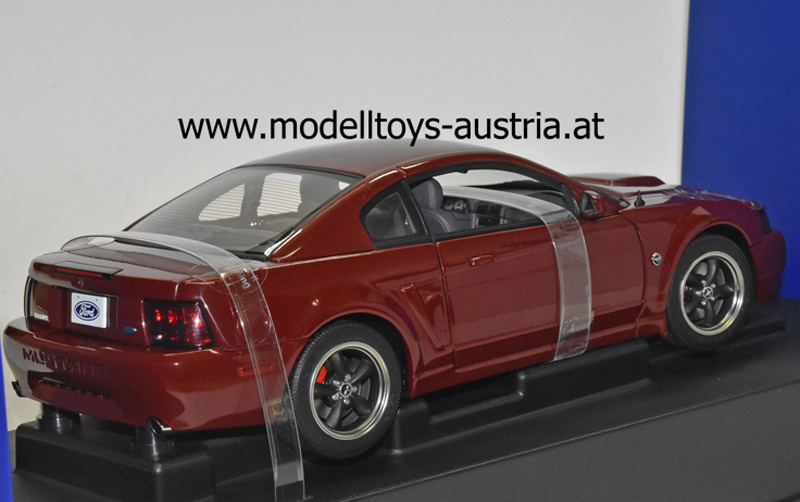 AUTOart Ford Mustang GT 40th Anniversary 2004 1:18 red 72856 