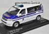 VW T5 Bus Multivan 2002 BUNDESWEHR NOTARZT 1:43